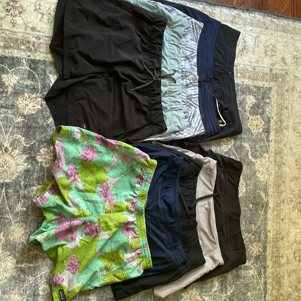 HUGE Lot of 10 women’s shorts (Smartwool, Freefly, Patagonia, North Face, etc.